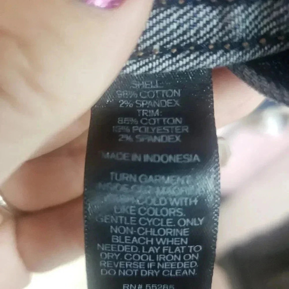 Express Jean's Denim Jacket w/shimmer sleeve - Picture 4 of 4